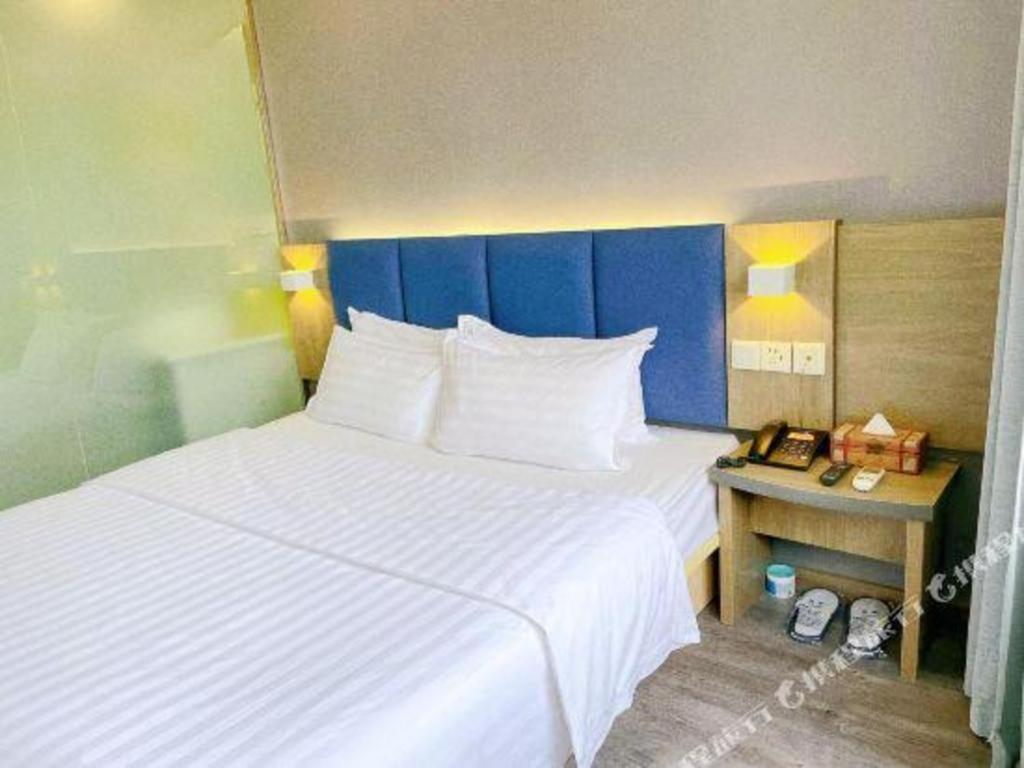7 Days Inn Luzhou Commercial Pedestrian Street Center Luaran gambar