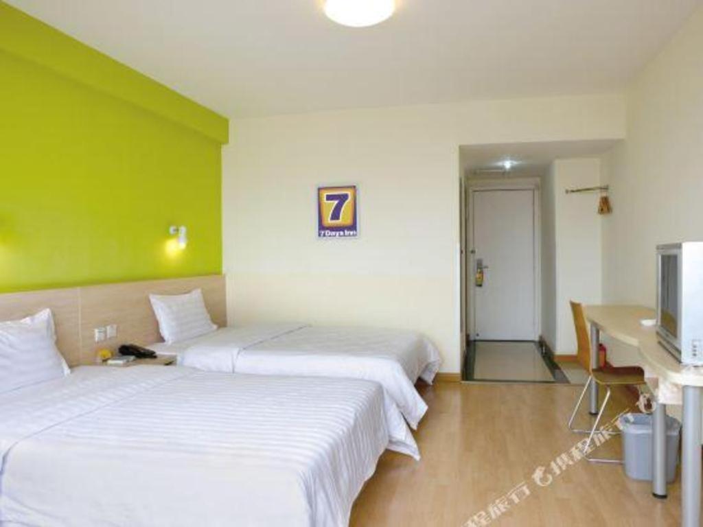 7 Days Inn Luzhou Commercial Pedestrian Street Center Luaran gambar